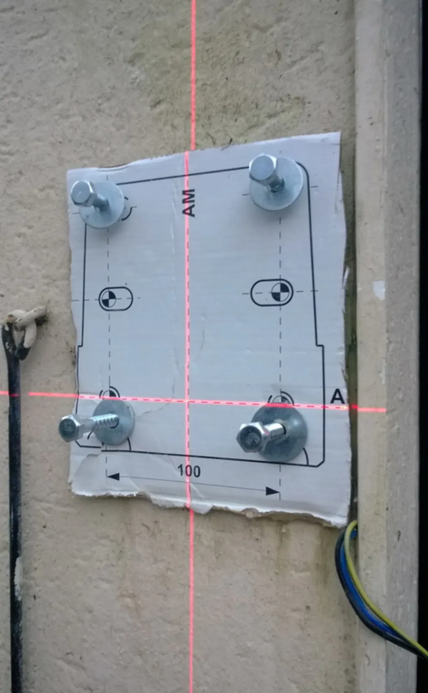 Motorisation portail & garage à Beauvais — ELC électricien Qualifelec